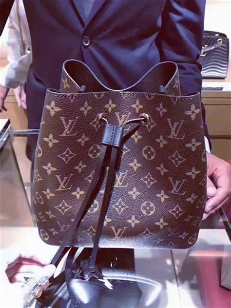 is louis vuitton cheaper in france or italy|louis vuitton exchange rate today.